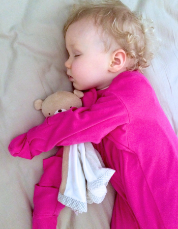 Sleeping Bag with Eczema Mitten Sleeves for Babies & Toddlers