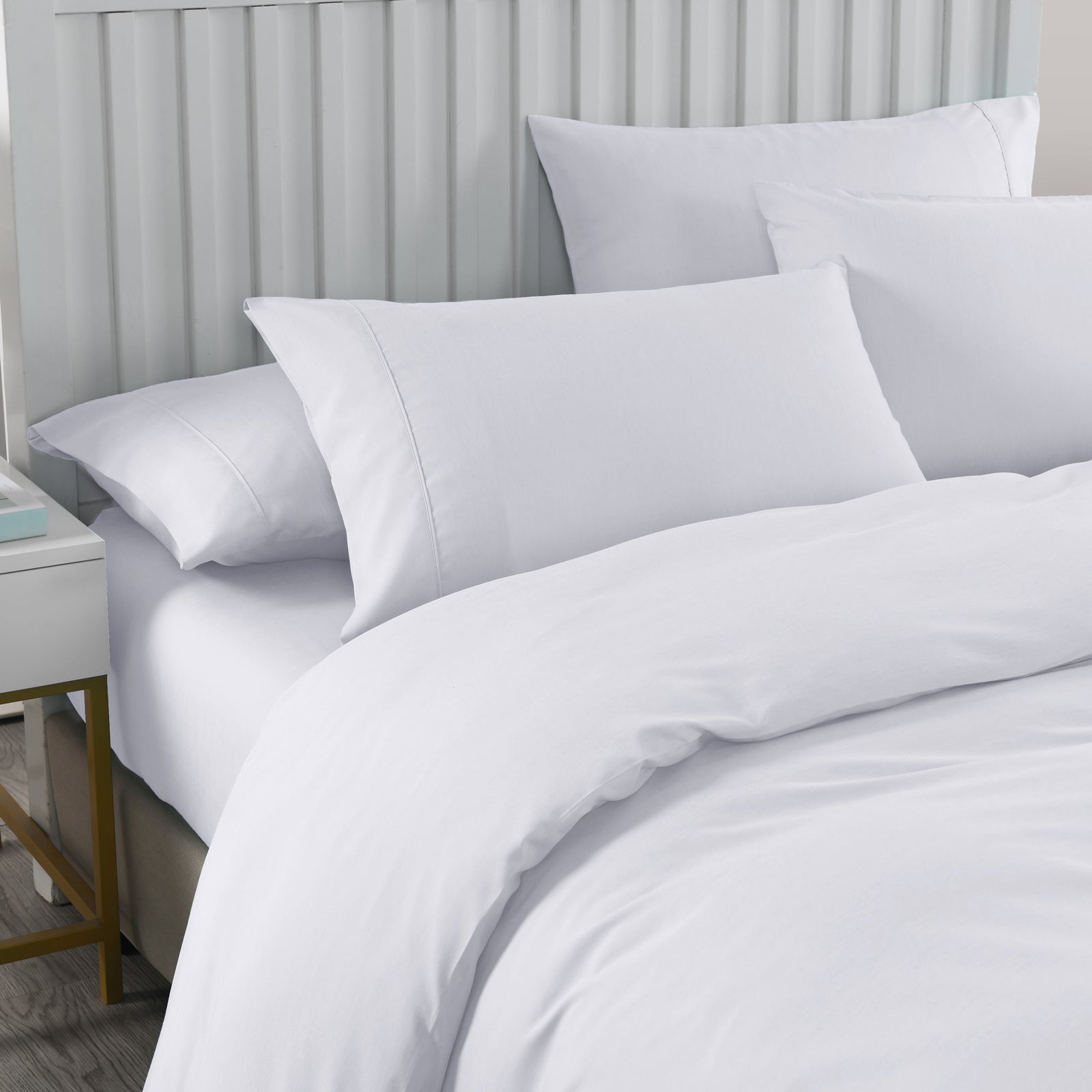 2000TC Quilt Cover Set Bamboo Cooling Hypoallergenic Breathable I King I White