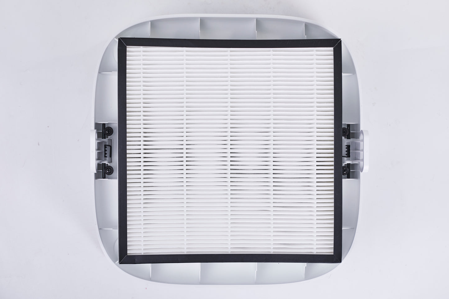 Replacement Sqair Air filter on a white background